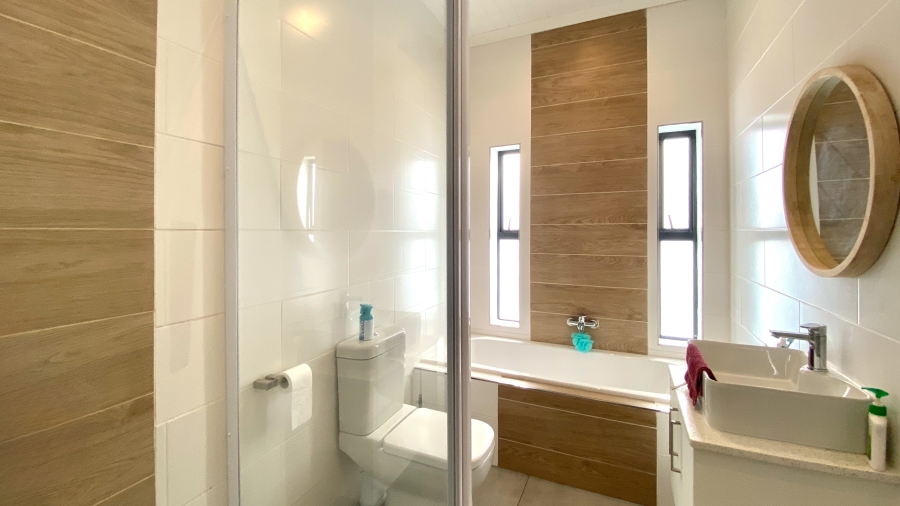 2 Bedroom Property for Sale in Atlantic Sands Private Estate Western Cape